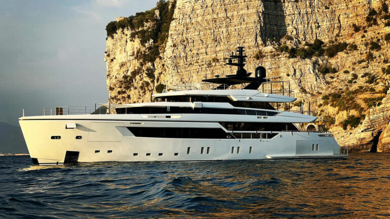 Sanlorenzo AIX Yacht Luxury Charter Yacht