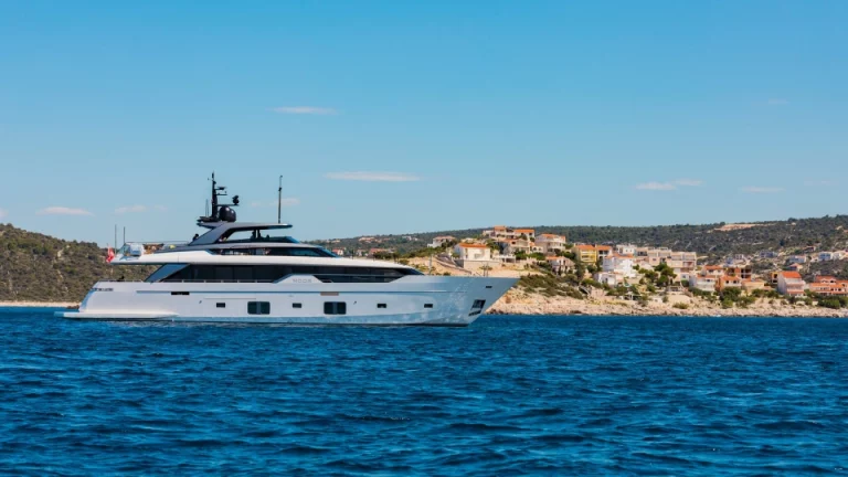 Luxury Charter Yacht NOOR II Sanlorenzo Croatia